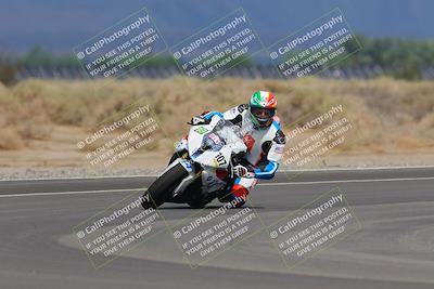 media/Sep-11-2022-SoCal Trackdays (Sun) [[81b7e951af]]/Turn 16 (945am)/